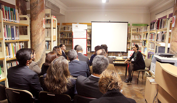 Ministra da Presidência e Secretária de Estado para a Cidadania e a Igualdade visitam a CIG (15 nov., Lisboa)