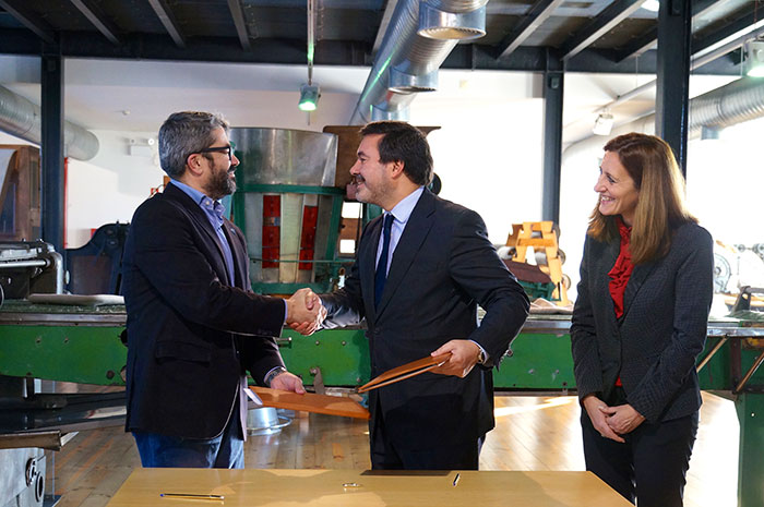 Cerimónia de assinatura de protocolo de cooperação entre a CIG e o Município de São João da Madeira (17 jan., São João da Madeira)