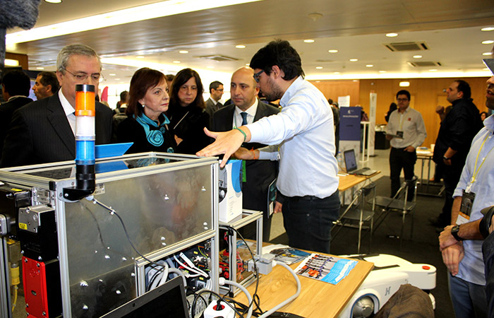 «Engenheiras por Um Dia» na 2ª Conferência do Fórum Permanente para as Competências Digitais