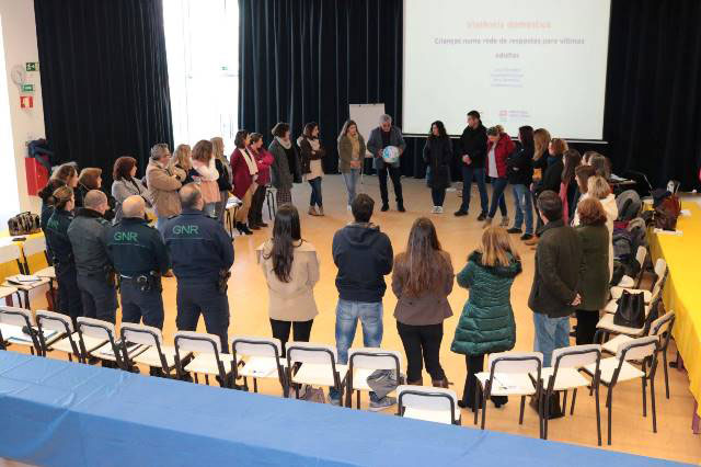 Ação de formação “Violência Doméstica – Crianças numa rede de respostas para vítimas adultas”