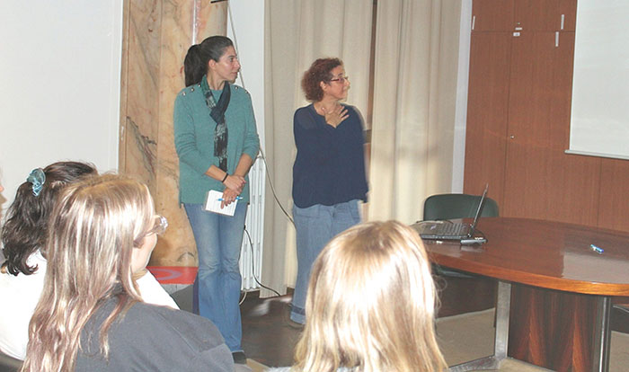 Estudantes australianas/os visitam a CIG