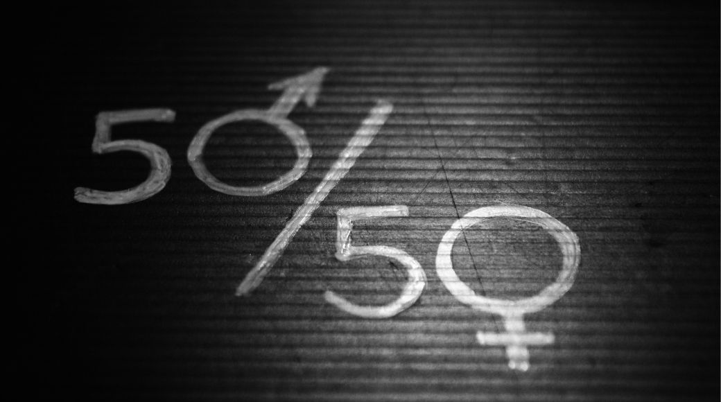 50 com o símbolo do feminino / 50 com o símbolo do masculino
