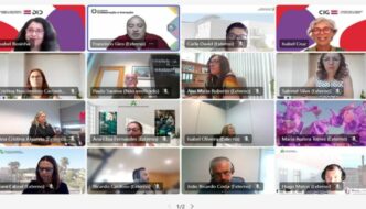 Imagem com as pessoas que participaram na formação on-line