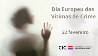 silhueta de mulher por trás de vidro fosco, com a mão encostada ao vidro.